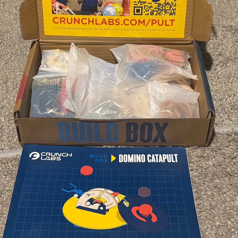 Crunch Labs Build Box-Domino Catapult